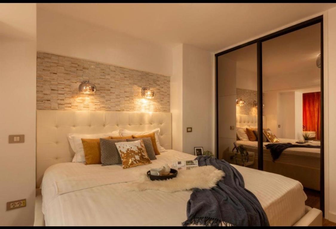 Downtown Oasis Unirii Apartment Bucureşti Exterior foto