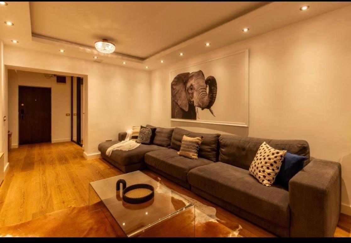 Downtown Oasis Unirii Apartment Bucureşti Exterior foto