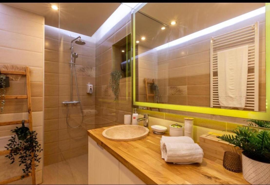Downtown Oasis Unirii Apartment Bucureşti Exterior foto
