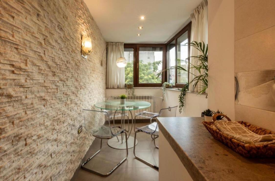 Downtown Oasis Unirii Apartment Bucureşti Exterior foto
